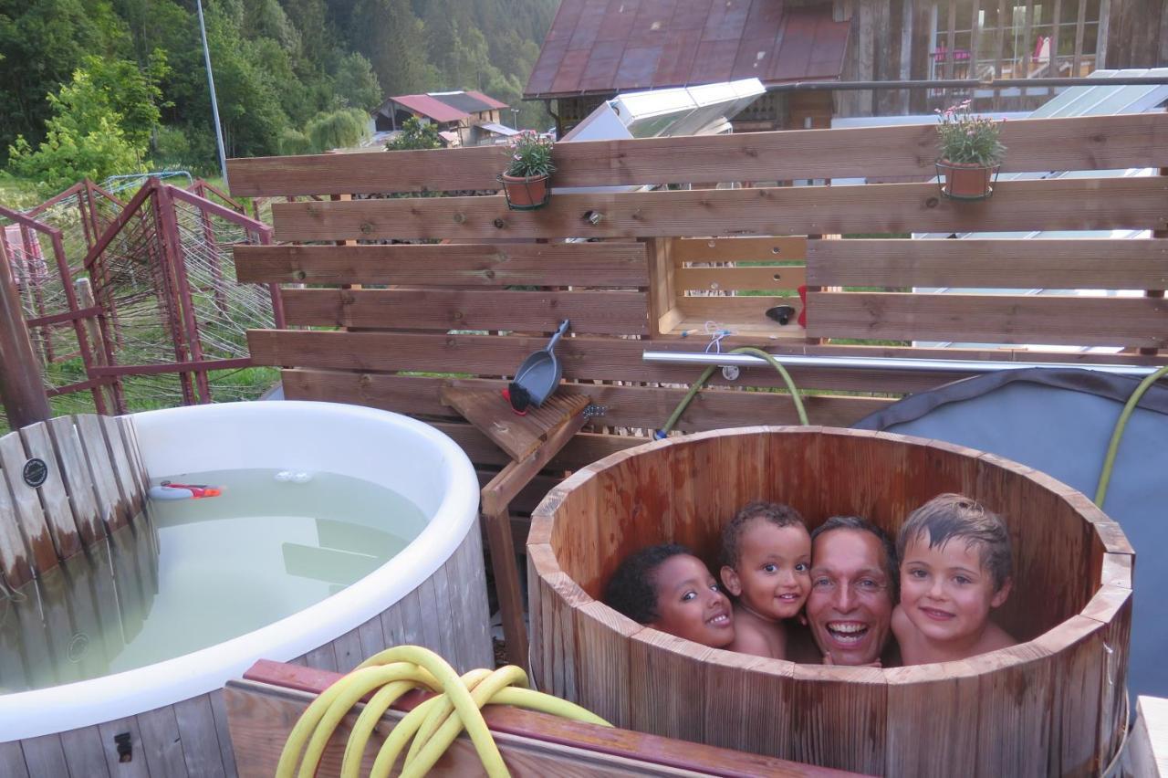 Riversong Centre Thermal Les Plans-sur-Bex Bagian luar foto