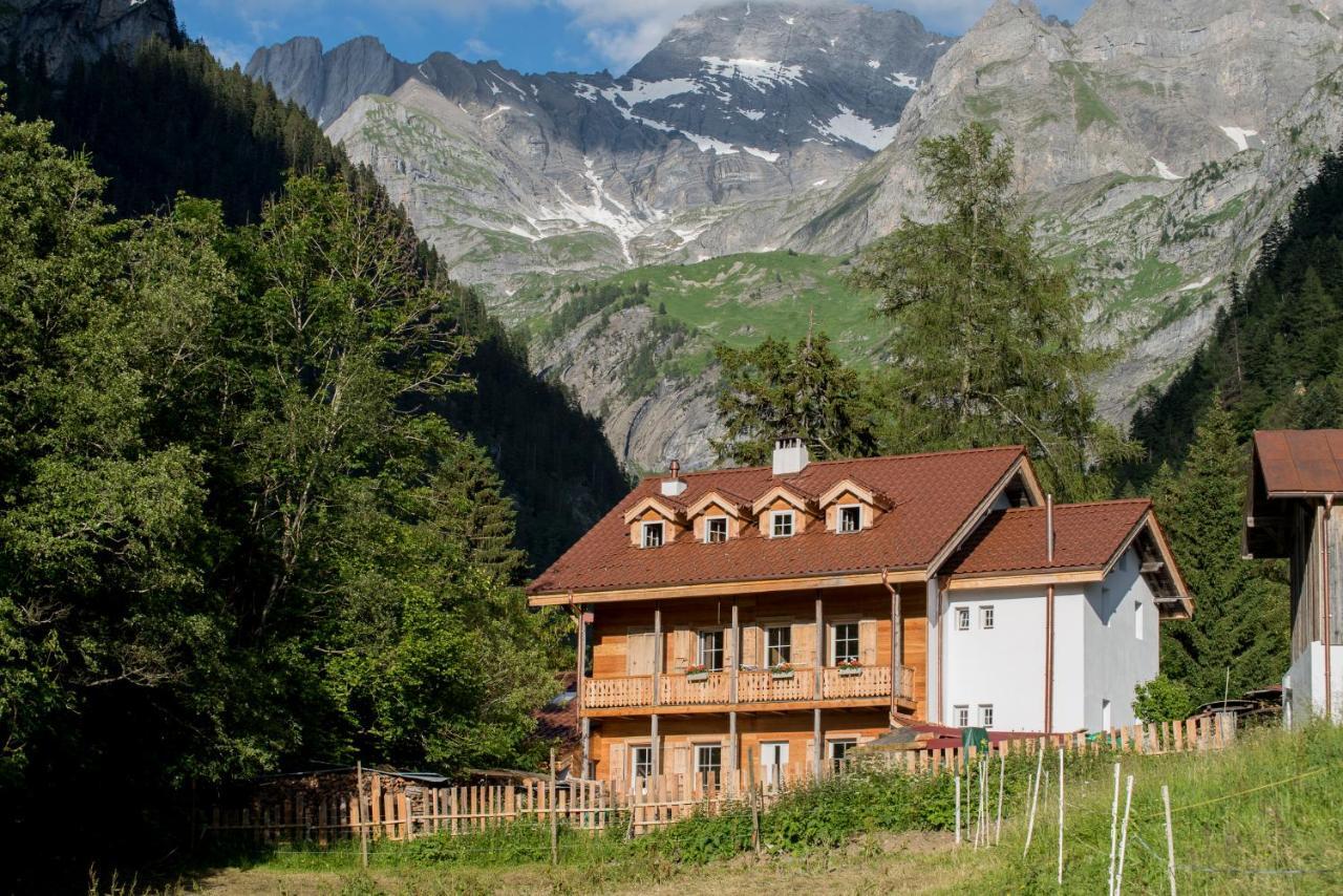 Riversong Centre Thermal Les Plans-sur-Bex Bagian luar foto