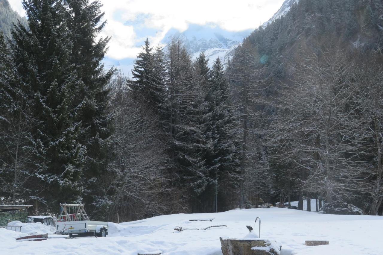 Riversong Centre Thermal Les Plans-sur-Bex Bagian luar foto