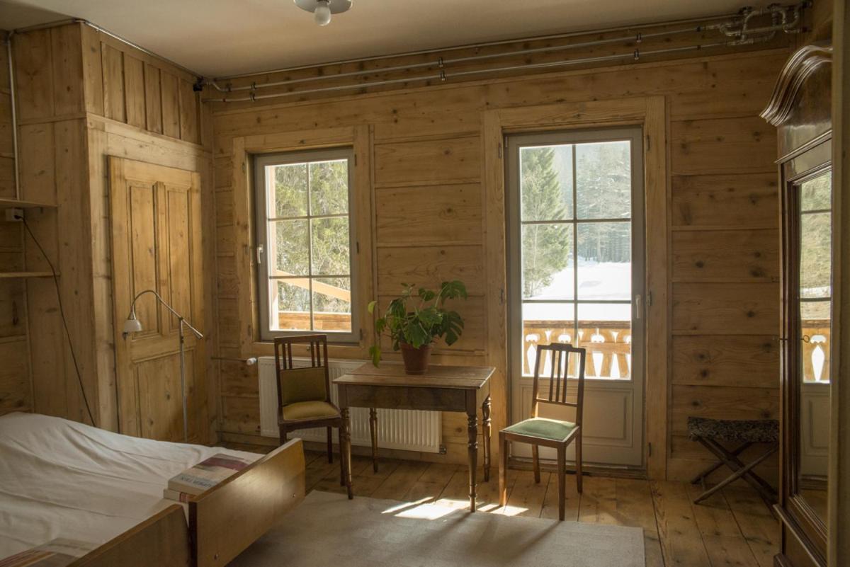 Riversong Centre Thermal Les Plans-sur-Bex Bagian luar foto